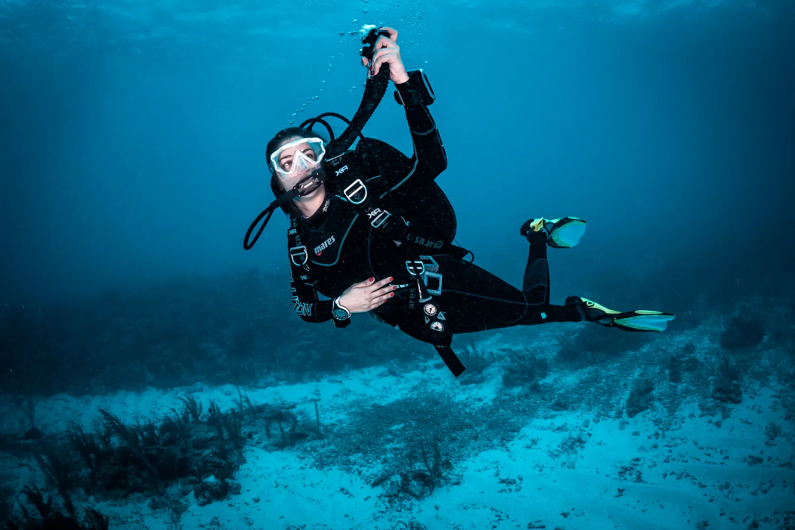 Diver mid-water during a deep dive